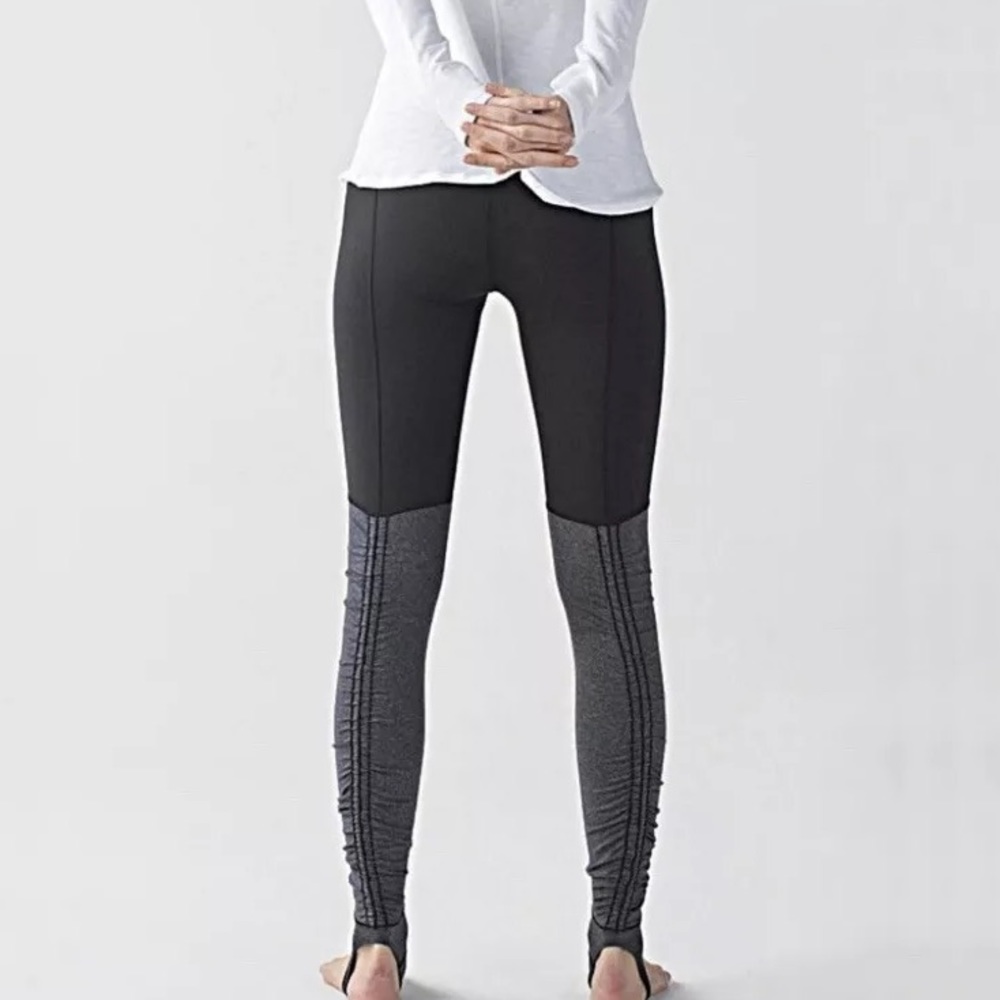 Lululemon leg warmer leggings
